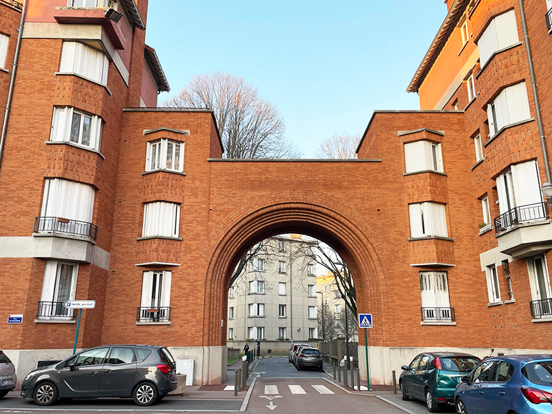 entreprise de bâtiment Suresnes découvrez tous les services liés au bâtiment à suresnes : construction, rénovation, conseils d’experts et entreprises locales pour vos projets immobiliers en région parisienne.
