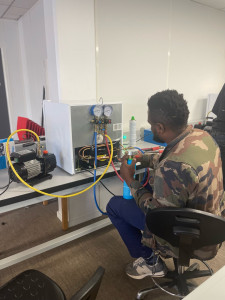 besoin d'un branchement d'électroménager à suresnes ? nos experts assurent l'installation sécurisée et conforme de tous vos appareils. intervention rapide et professionnelle.