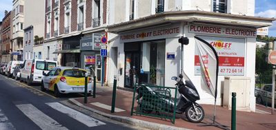 besoin d’un dépannage électricité à suresnes ? nos électriciens interviennent rapidement pour réparer vos pannes électriques, assurer la sécurité de votre installation et répondre à vos urgences 24h/24. contactez-nous dès maintenant !