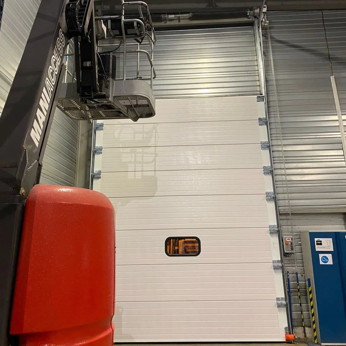 service de d&eacute;pannage &agrave; suresnes : intervention rapide pour tous vos besoins en r&eacute;paration, &eacute;lectricit&eacute;, plomberie et serrurerie. disponibilit&eacute; 24h/24 et 7j/7. devis gratuit et conseils professionnels.