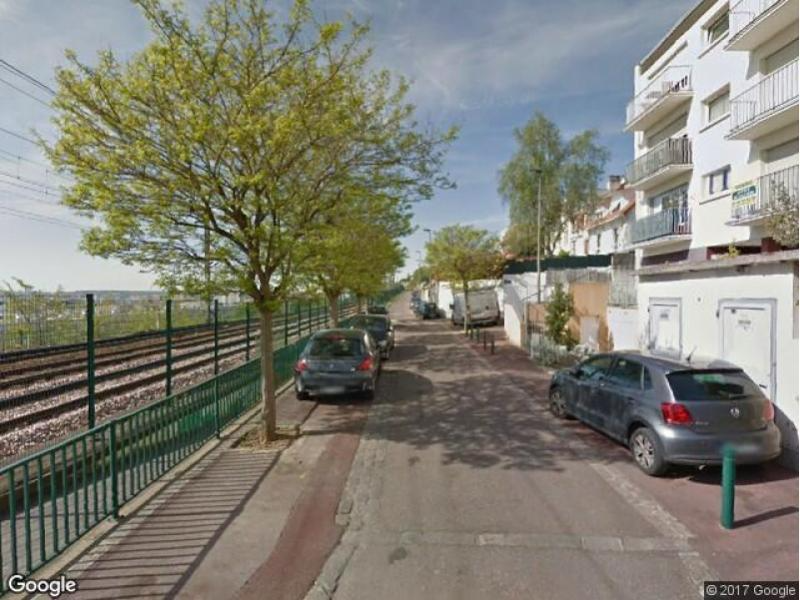 besoin d’un électricien à suresnes ? profitez de services d’électricité fiables : dépannages, installations, mises aux normes et entretien électrique pour particuliers et professionnels. intervention rapide et devis gratuit à suresnes.