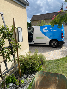 besoin d’un électricien à suresnes 92150 ? installation, rénovation et dépannage électrique rapide et professionnel. demandez votre devis gratuit dès maintenant !