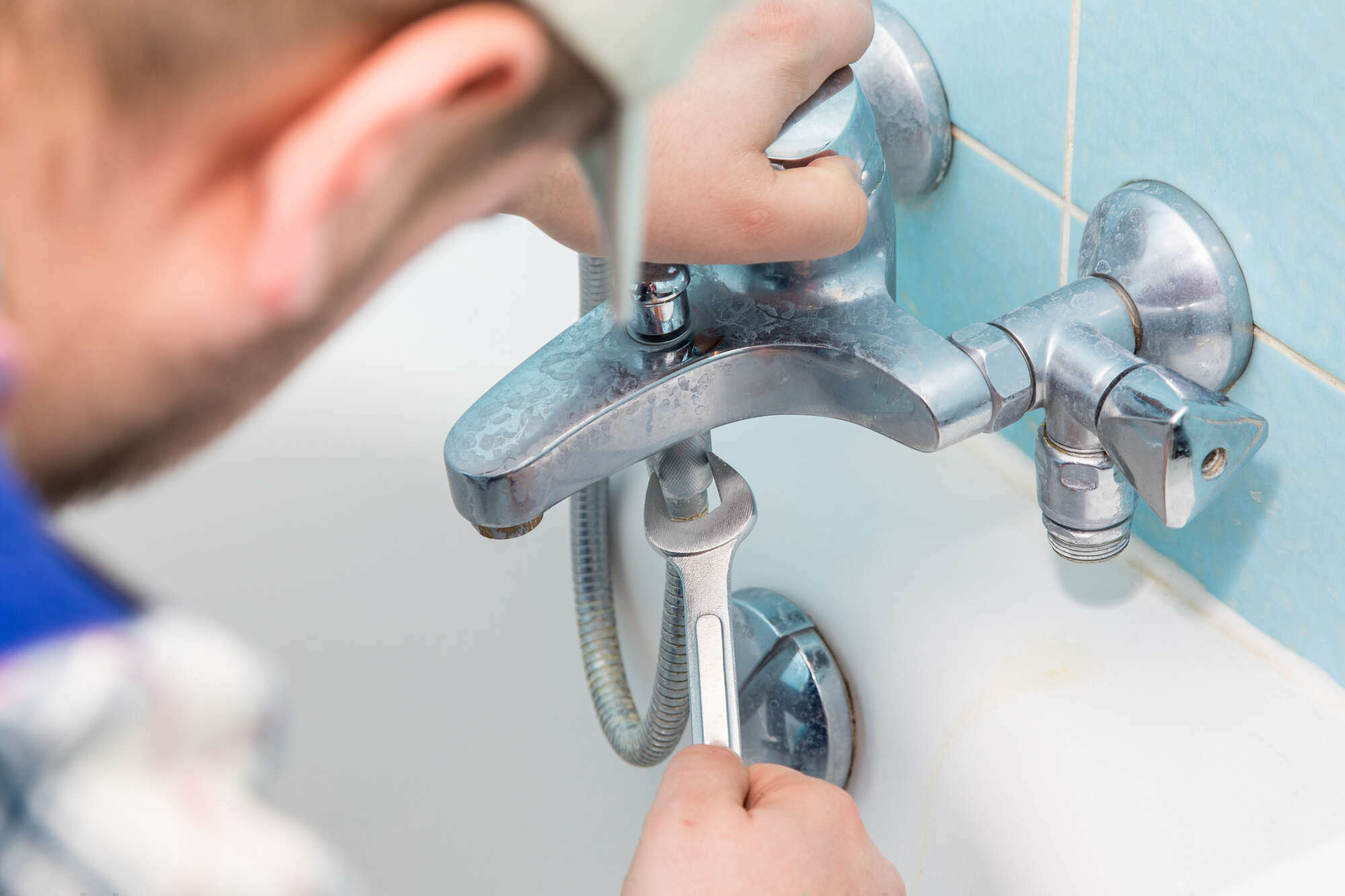 profitez d&rsquo;un service professionnel d&rsquo;entretien de chaudi&egrave;re &agrave; suresnes. s&eacute;curit&eacute;, efficacit&eacute; et &eacute;conomies d&rsquo;&eacute;nergie garanties. intervention rapide, devis gratuit &ndash; prenez rendez-vous d&egrave;s maintenant !