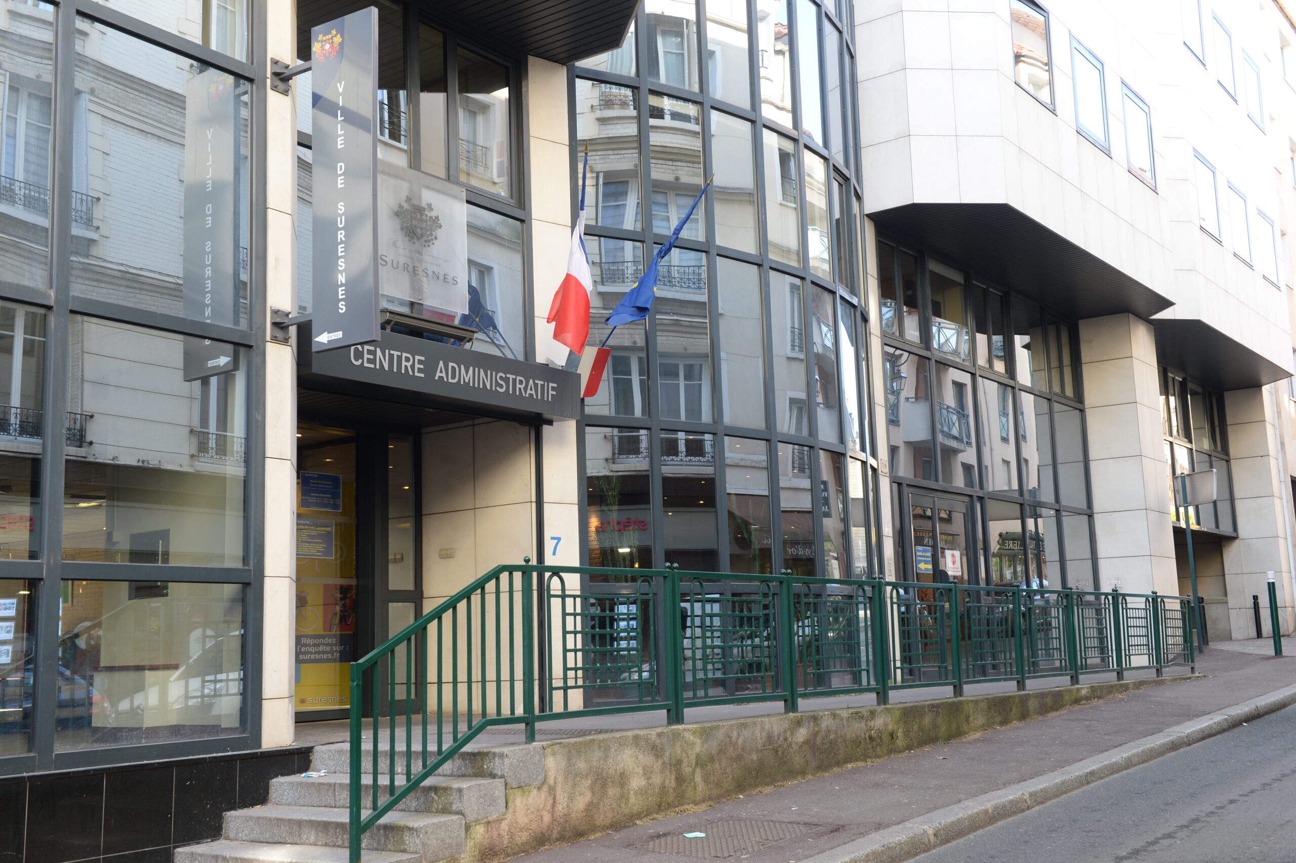 d&eacute;couvrez des espaces de travail modernes et flexibles &agrave; suresnes, adapt&eacute;s &agrave; tous vos besoins professionnels. bureaux &eacute;quip&eacute;s, services inclus et environnement stimulant &agrave; proximit&eacute; de paris.