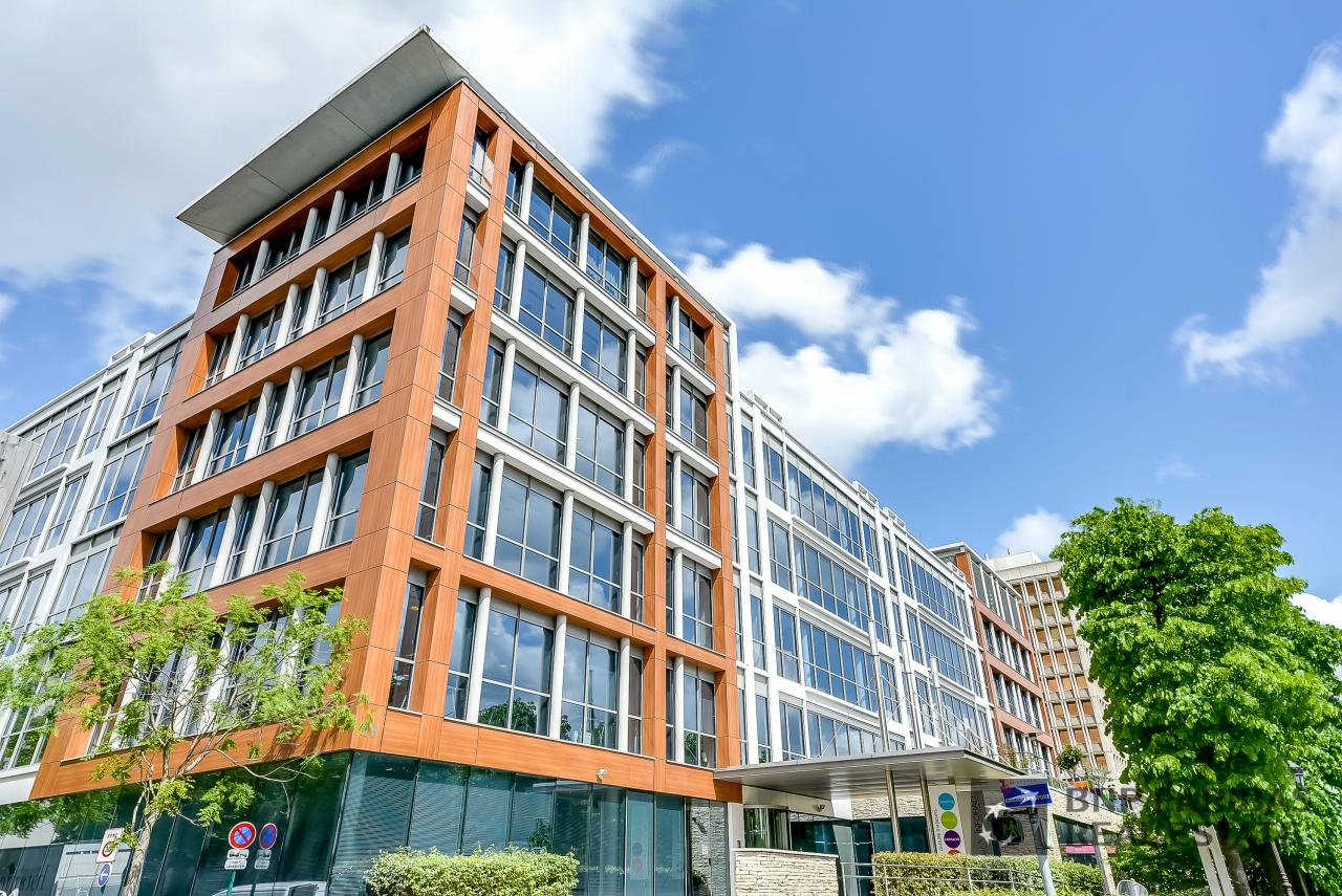 d&eacute;couvrez les prix pour la r&eacute;novation &agrave; suresnes : estimations, conseils et comparatif des tarifs pour vos travaux de r&eacute;novation int&eacute;rieure ou ext&eacute;rieure.