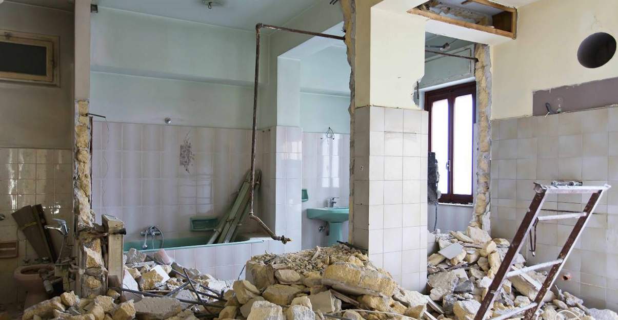 d&eacute;couvrez nos conseils et solutions pour r&eacute;ussir votre projet de r&eacute;novation, du gros &oelig;uvre &agrave; la d&eacute;coration, et transformez votre int&eacute;rieur selon vos envies et besoins.