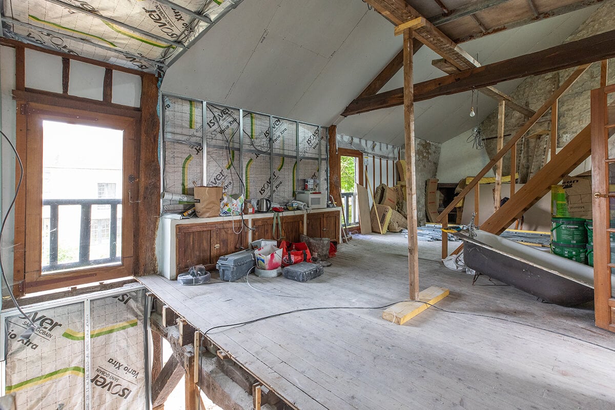 découvrez nos conseils et solutions pour réussir votre projet de rénovation : astuces, étapes clés, choix des matériaux et tendances pour transformer votre intérieur ou extérieur efficacement.