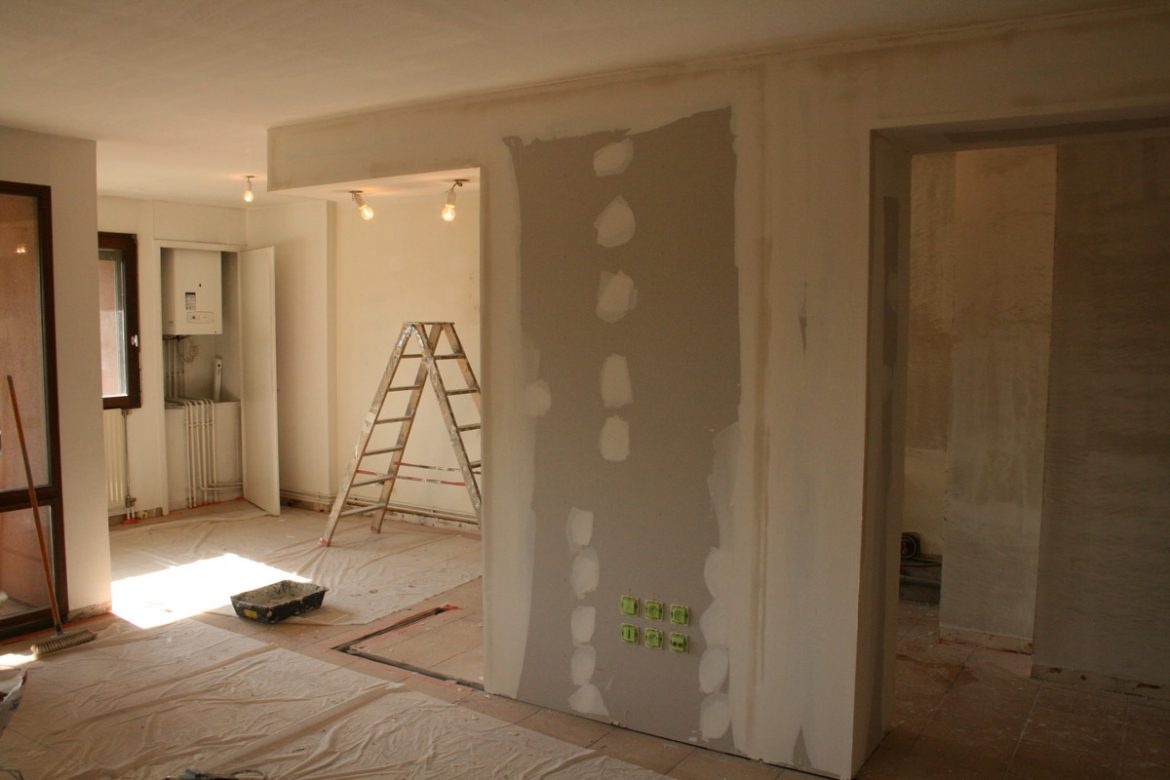 confiez la r&eacute;novation de votre appartement &agrave; des experts pour transformer votre espace selon vos envies. conseils, accompagnement et travaux de qualit&eacute; pour un int&eacute;rieur moderne et fonctionnel.