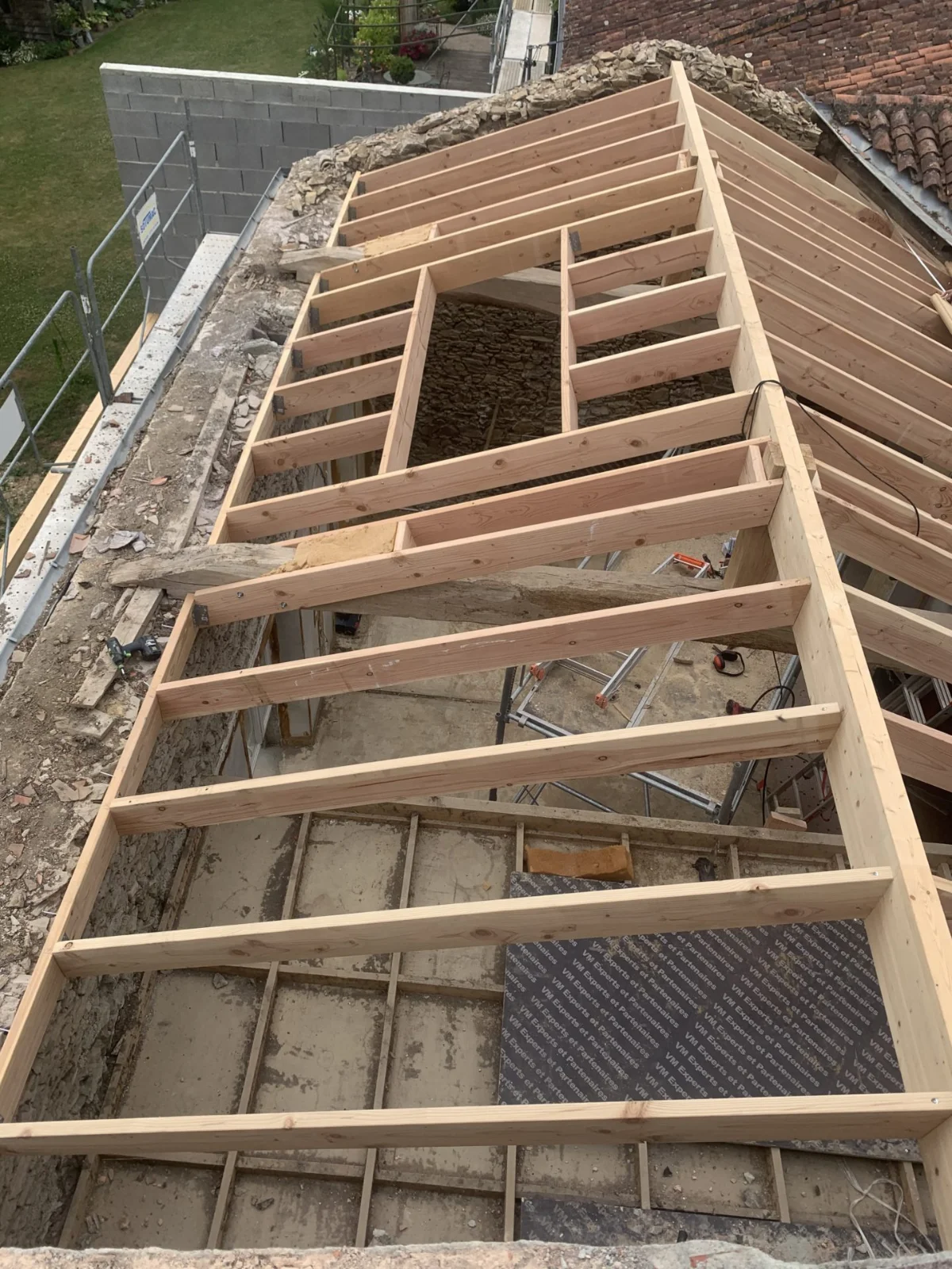 confiez votre projet de r&eacute;novation durable &agrave; suresnes &agrave; des experts qualifi&eacute;s. profitez de solutions &eacute;cologiques pour valoriser et am&eacute;liorer l