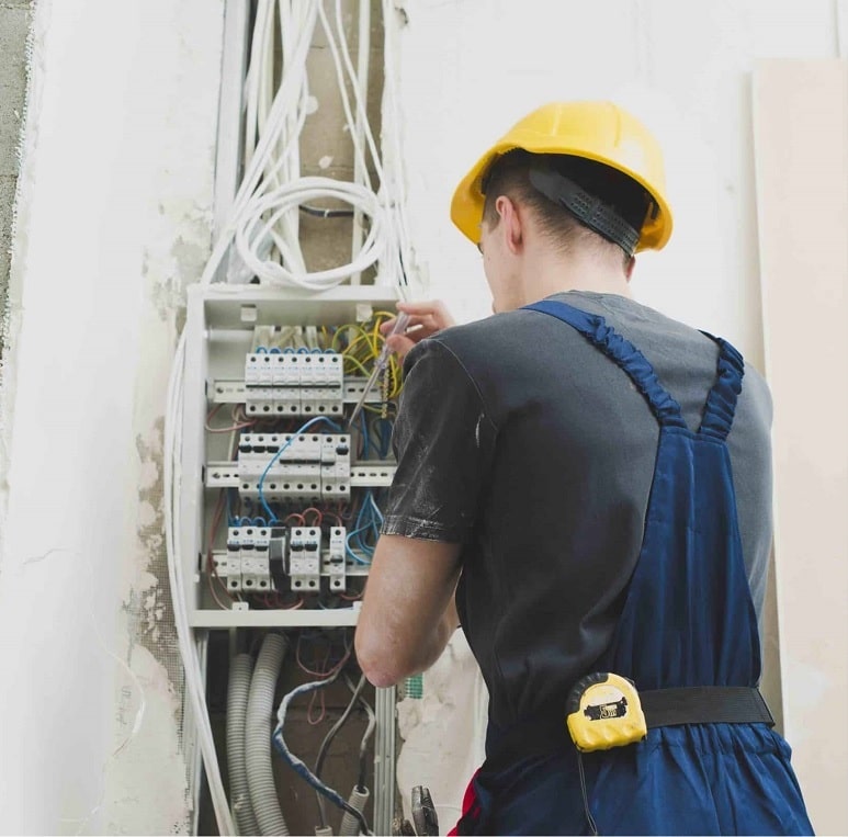 confiez votre rénovation électrique à suresnes à des experts qualifiés. remise aux normes, sécurité et efficacité pour votre logement ou local professionnel. devis gratuit !