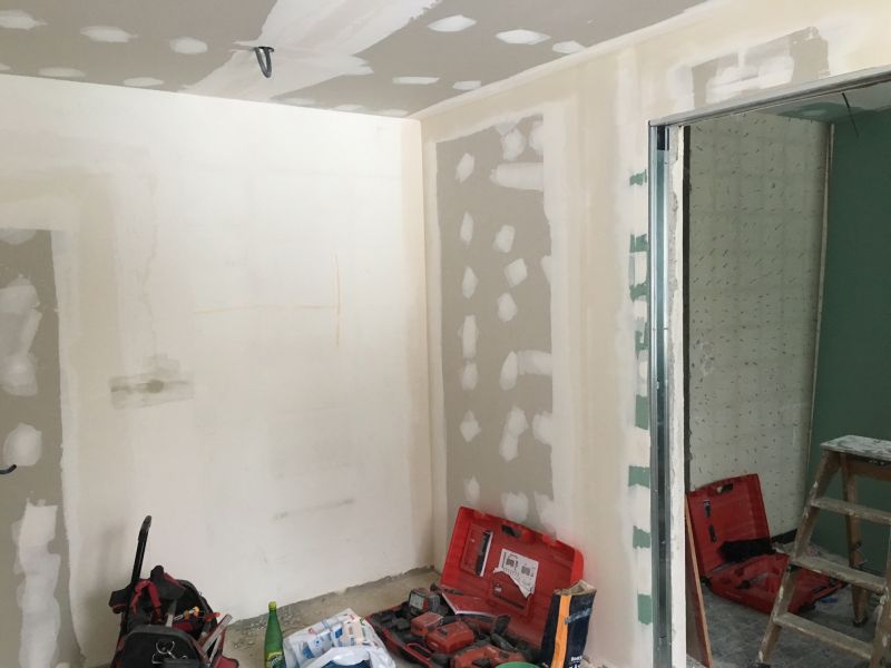 confiez votre r&eacute;novation g&eacute;n&eacute;rale &agrave; des experts : transformation compl&egrave;te, am&eacute;lioration de l&rsquo;habitat, conseils personnalis&eacute;s et travaux de qualit&eacute; pour valoriser votre bien.