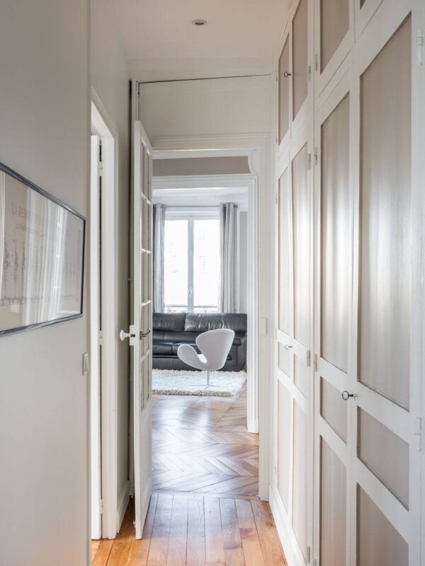confiez votre projet de rénovation haussmannienne à suresnes à des experts. modernisez votre intérieur tout en préservant le cachet et l'élégance du style haussmannien. devis personnalisé rapide.