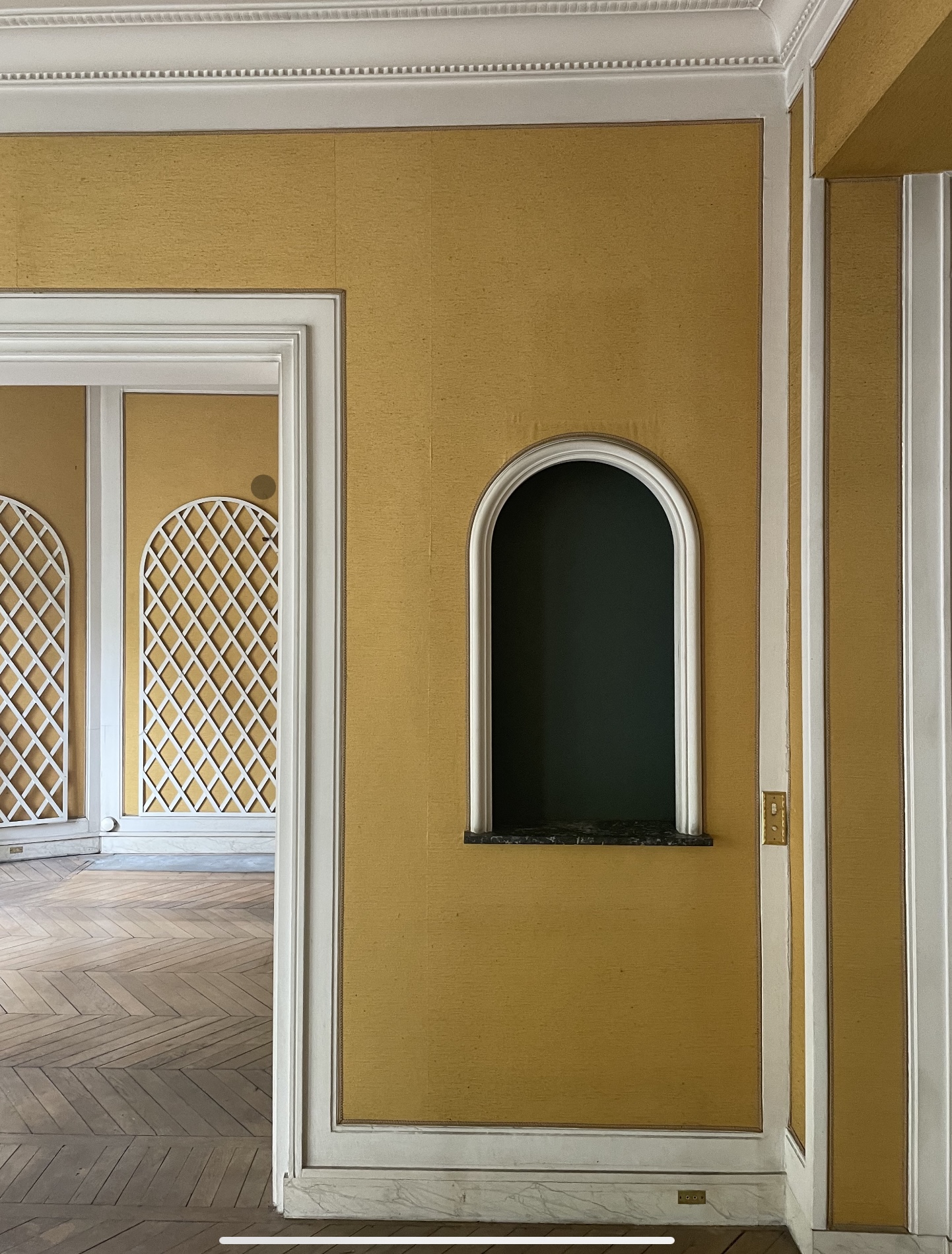 d&eacute;couvrez nos services de r&eacute;novation haut de gamme pour transformer votre int&eacute;rieur avec &eacute;l&eacute;gance et raffinement. expertise, mat&eacute;riaux premium et accompagnement personnalis&eacute; pour un r&eacute;sultat exceptionnel.