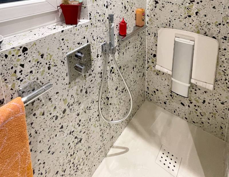Rénovation salle de bain budgetAsnières sur Seine 15ème confiez la rénovation de votre salle de bain dans le 15ème arrondissement à des experts. conseils, accompagnement sur mesure et réalisation de qualité pour une salle de bain moderne et fonctionnelle.