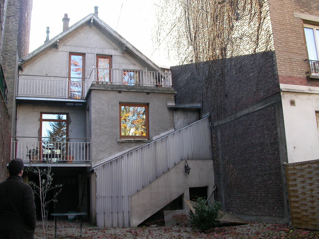 d&eacute;couvrez les &eacute;tapes cl&eacute;s de la r&eacute;novation &agrave; suresnes : conseils, d&eacute;marches et astuces pour r&eacute;ussir votre projet, de la planification aux finitions.