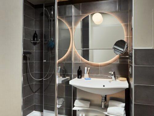 découvrez le succès de votre projet salle de bain à suresnes : rénovation sur-mesure, conseils d’experts et réalisations modernes pour un espace élégant et fonctionnel.