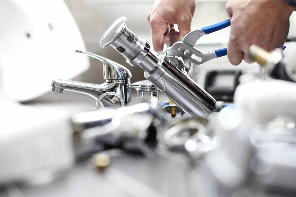 besoin d&rsquo;un plombier sur-mesure &agrave; suresnes ? profitez d&rsquo;un service fiable, rapide et personnalis&eacute; pour tous vos travaux de plomberie : installation, r&eacute;paration et entretien. devis gratuit !