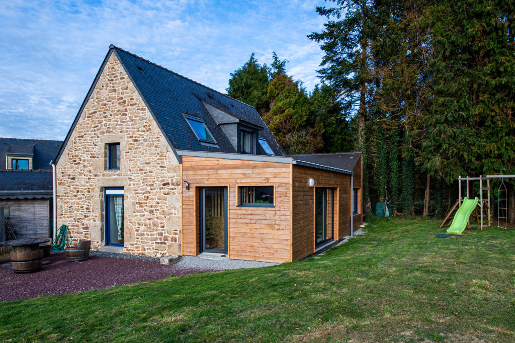 d&eacute;couvrez les prix pour une extension en bois de 20m&sup2;. obtenez une estimation claire et d&eacute;taill&eacute;e pour am&eacute;nager votre espace avec style et durabilit&eacute;.