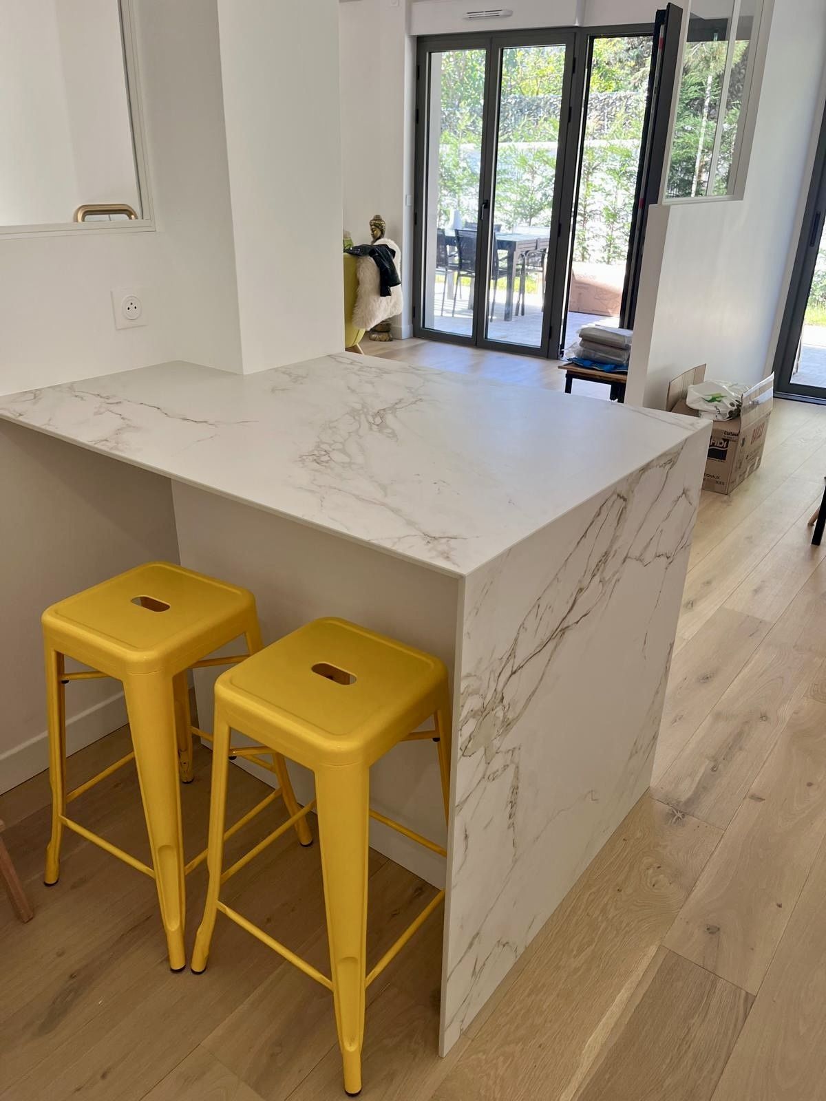 confiez la r&eacute;novation de votre cuisine &agrave; suresnes &agrave; des experts. modernisez votre espace avec des solutions sur-mesure, un design tendance et une gestion compl&egrave;te des travaux.