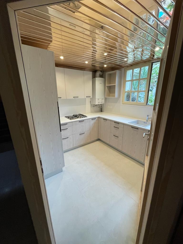 d&eacute;couvrez nos services experts en r&eacute;novation de cuisine &agrave; suresnes pour transformer votre espace culinaire avec style et fonctionnalit&eacute;.
