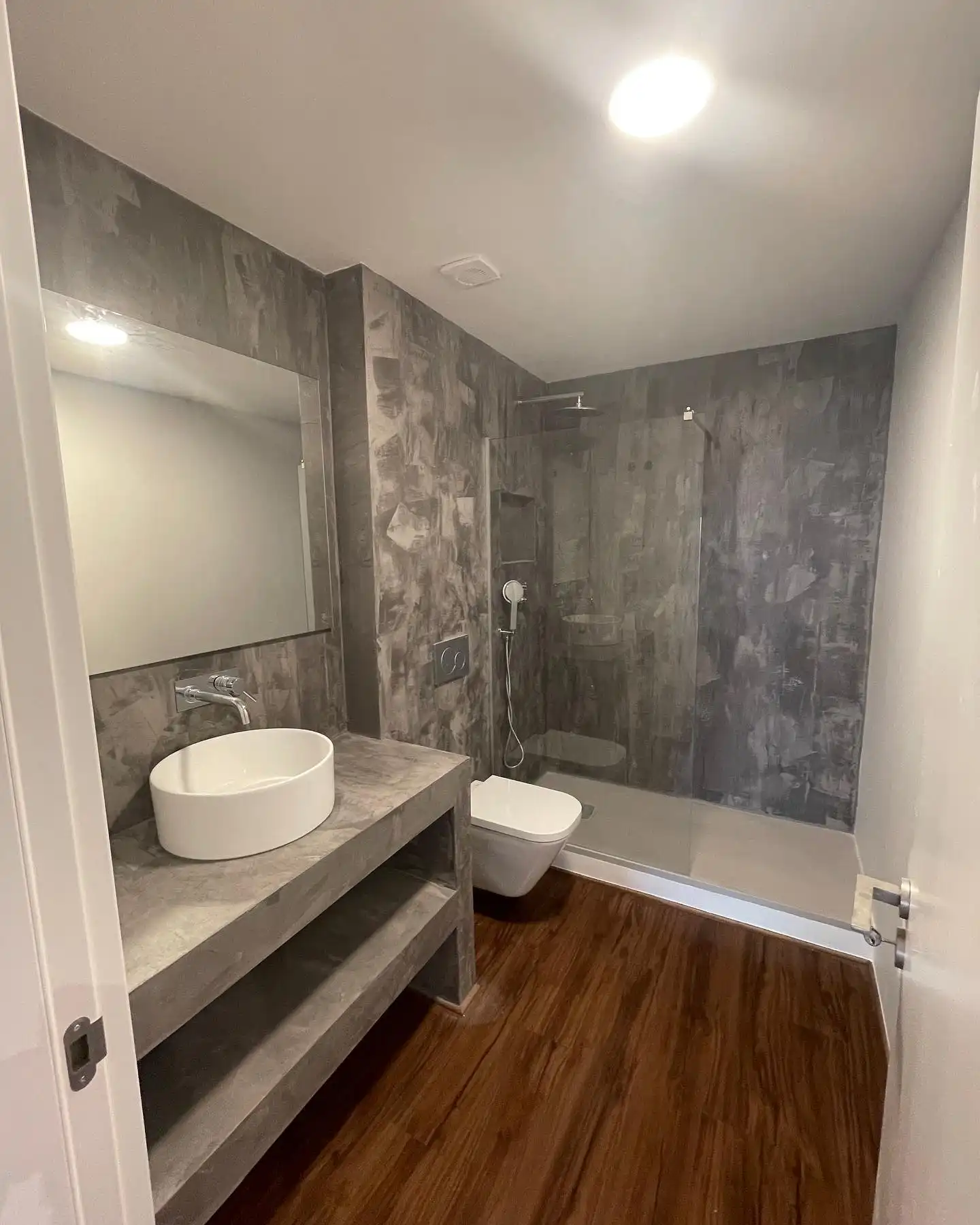 confiez la r&eacute;novation de votre salle de bain &agrave; suresnes &agrave; des professionnels exp&eacute;riment&eacute;s. b&eacute;n&eacute;ficiez d&rsquo;un accompagnement personnalis&eacute; et de prestations sur mesure pour transformer votre espace selon vos envies.